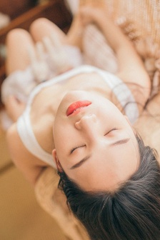 老师好爽你下面水好多视频